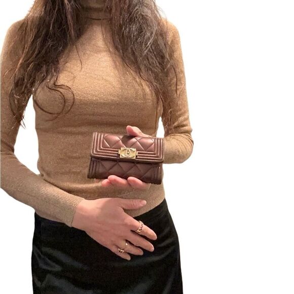 Chanel Boy Wallet - Picture 9 of 10